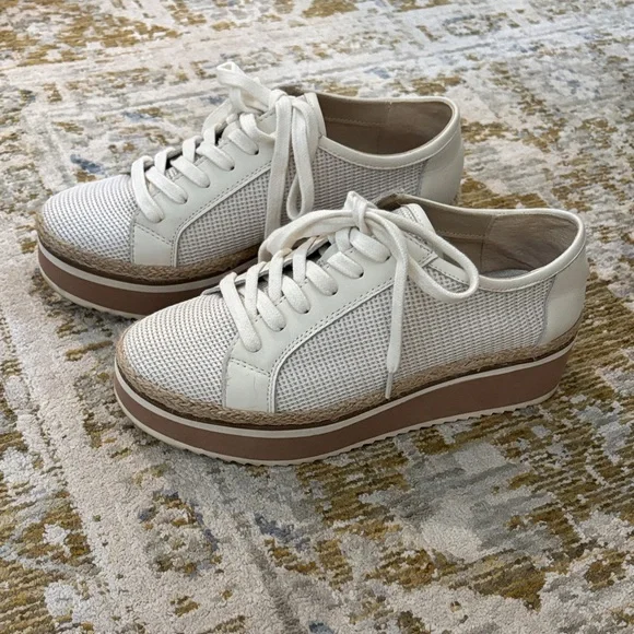 Dolce Vita White Platform Sneakers - Picture 1 of 2